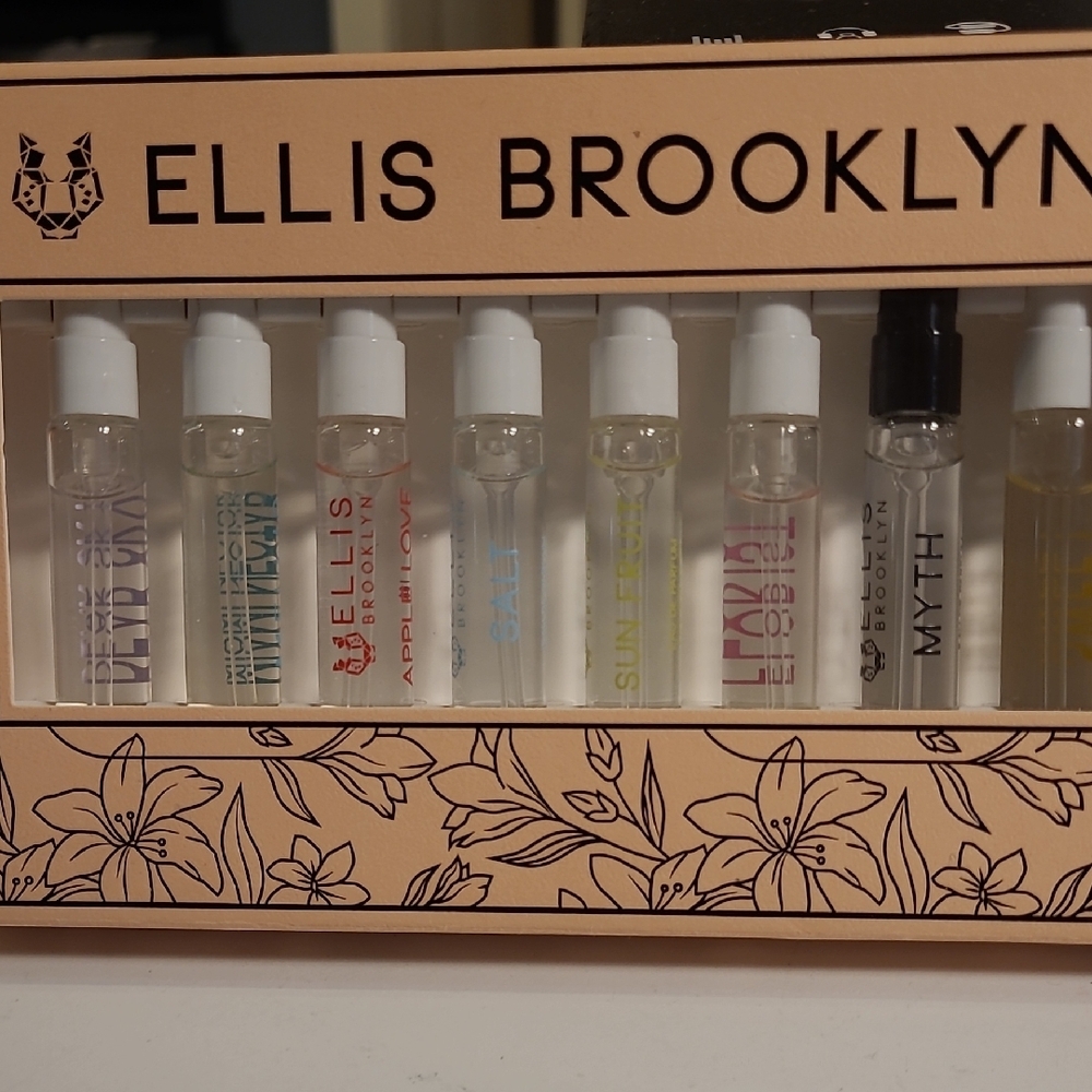 Fragrance Discovery Set - Multi-Color